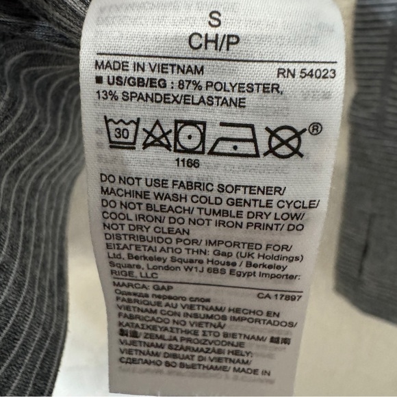 GapFit Heather Gray Striped Long Sleeve Pullover Top Small - Picture 5 of 7